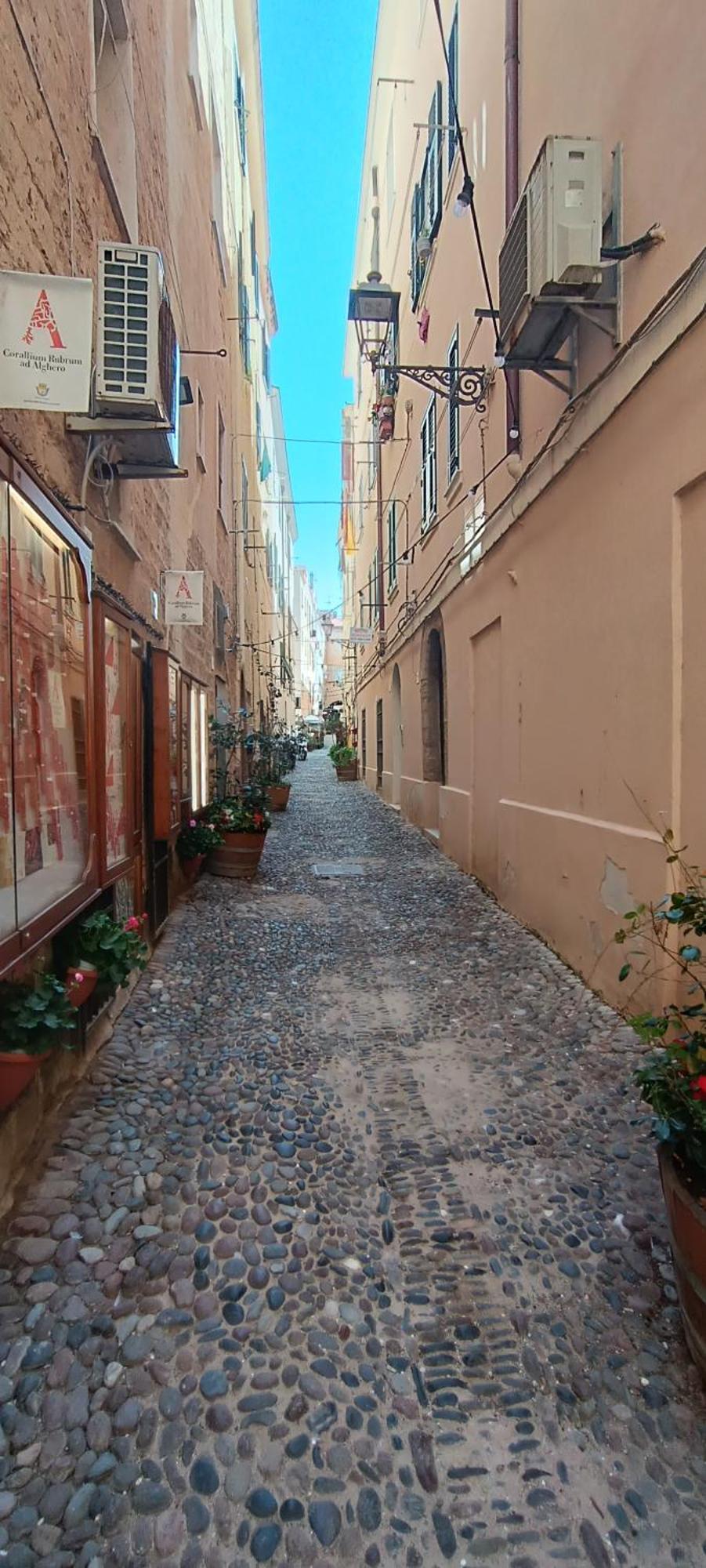 Appartamento In Centro Storico Alghero Exteriör bild
